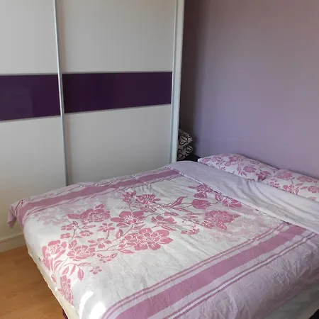 فيلة Sokolovic Kolonija Sunny House *