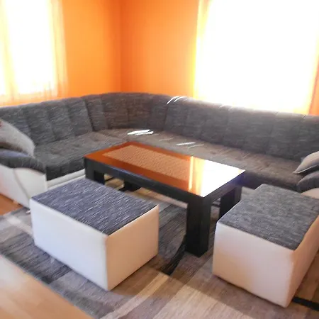 Sokolovic Kolonija Sunny House سراييفو