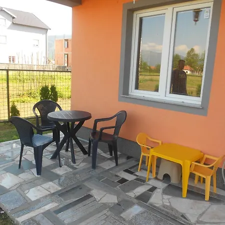 Sokolovic Kolonija Sunny House * سراييفو