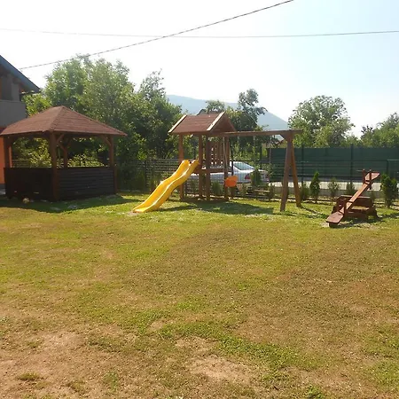 فيلة Sokolovic Kolonija Sunny House *